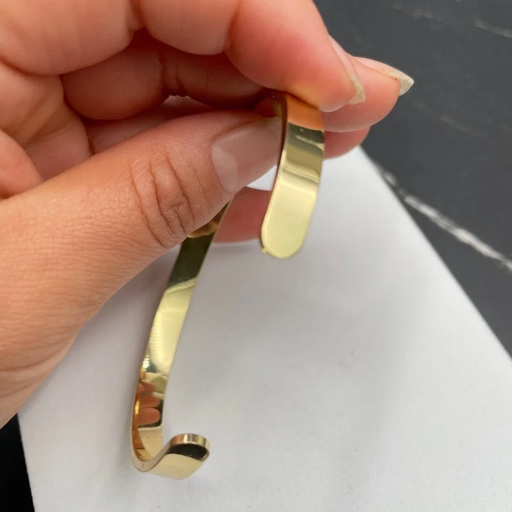 Gold-Tone Classic Fashion Shiny Metal Round-Ended Cuff Torque Slip-On Bracelet‎